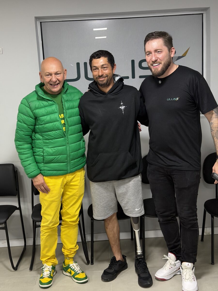 Beneficiário com a prótese doada pela Ullis